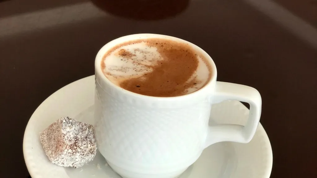 SÜTLÜ TÜRK KAHVESİ