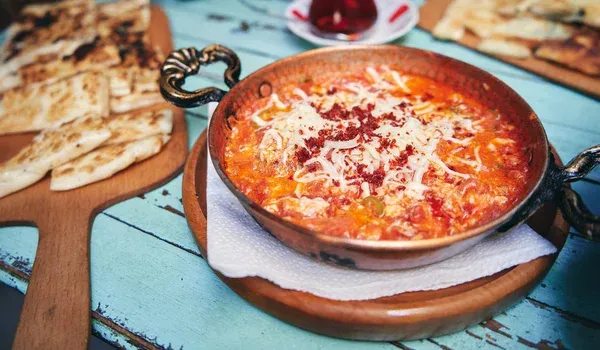 MENEMEN ( SUCUKLU)